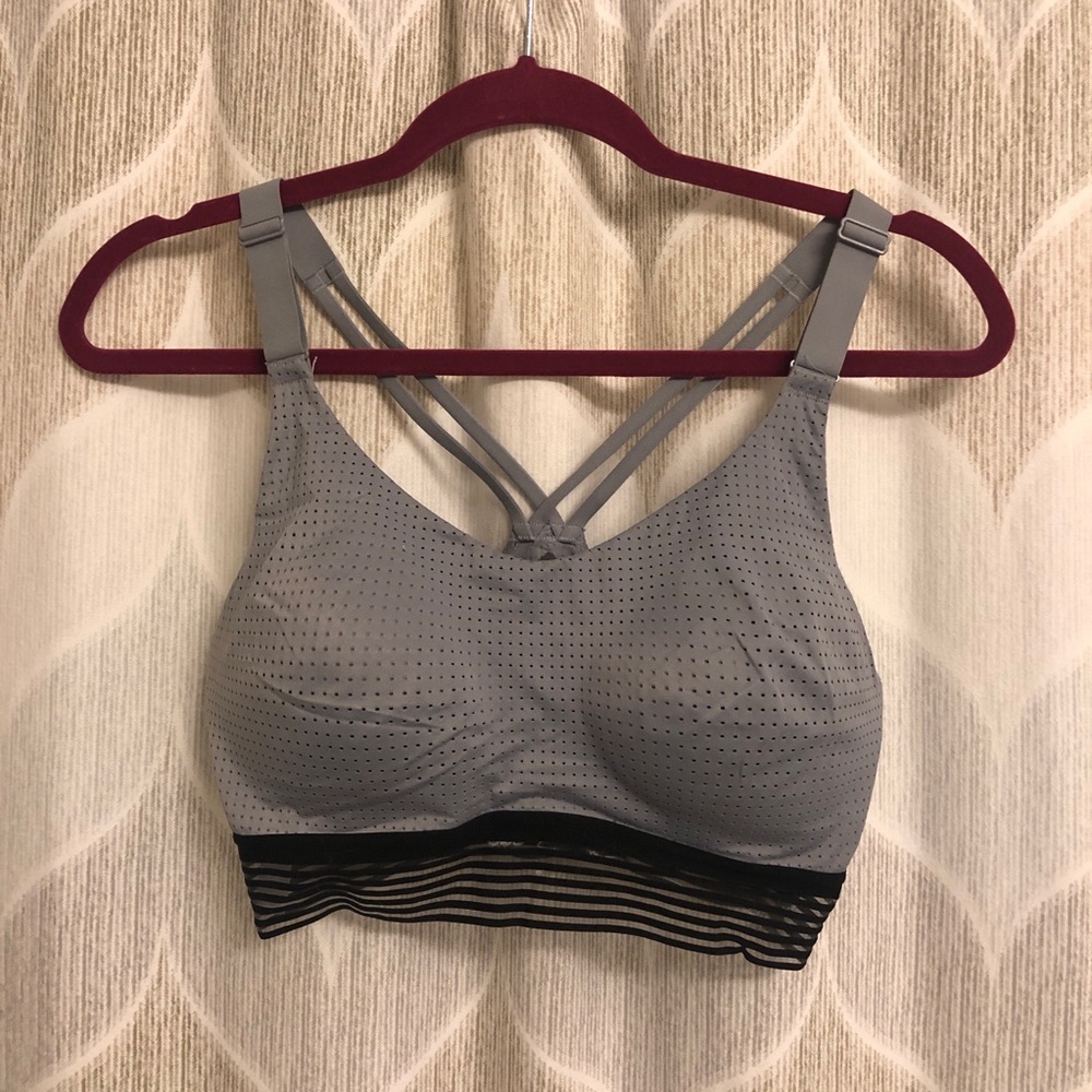 VS sports bra